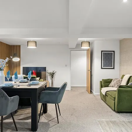 Modern Getaway - Close To The Centre *
